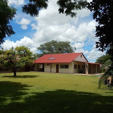 Hotel Dornhuegel Guestfarm Grootfontein Exteriér fotografie
